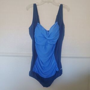 Waterpro Swimwear Women's Swimsuit One Piece Ruched Size 24 Blue Padded‎ Bra